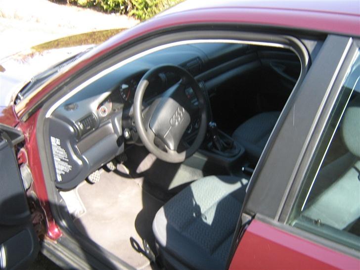 Audi a4 1.8 Solgt/byttet billede 4