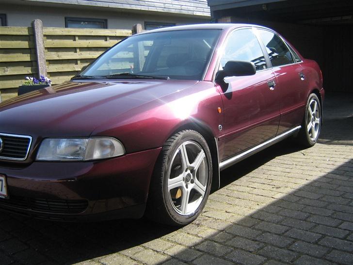 Audi a4 1.8 Solgt/byttet billede 5
