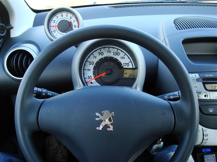 Peugeot 107 Trendy 5d billede 6