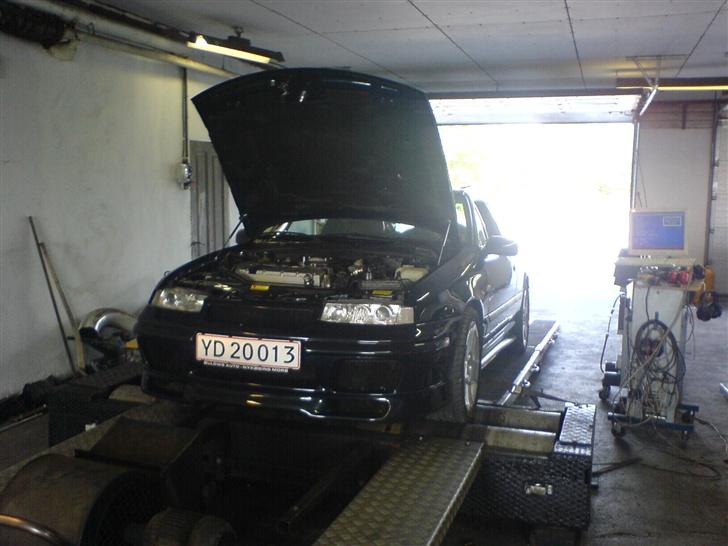 Opel calibra 4*4 turbo - lige en lille tur nede ved naak for at få målt mine kræfter på mine poter billede 7