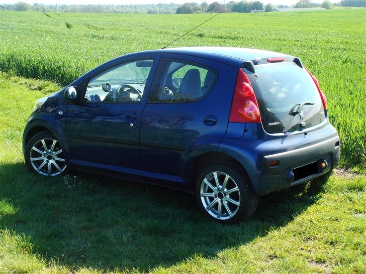 Peugeot 107 Trendy 5d billede 10