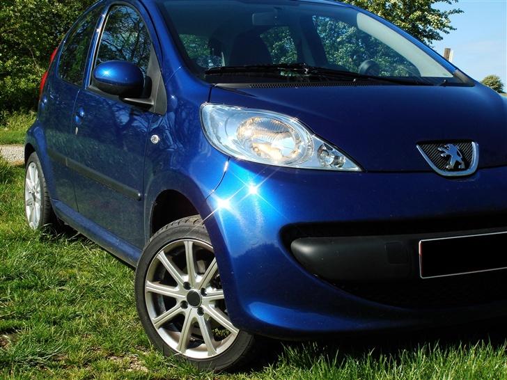 Peugeot 107 Trendy 5d billede 11