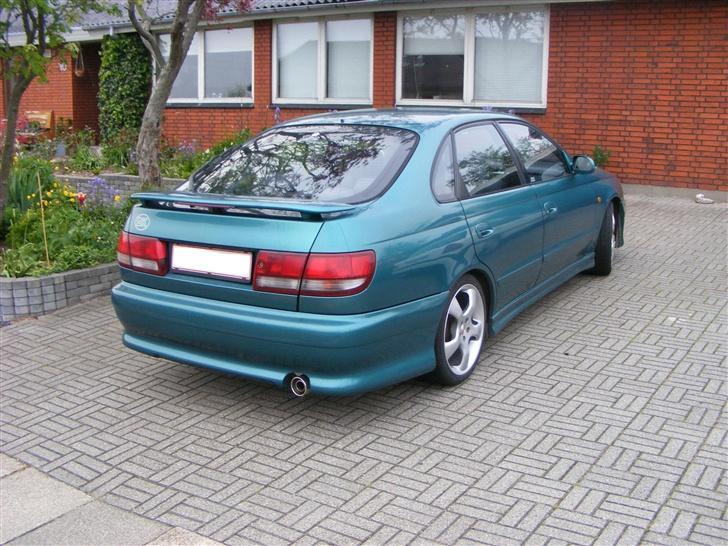 Toyota Carina E 1.6 XLI billede 3