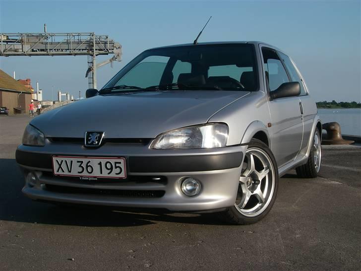 Peugeot 106 GTI billede 1