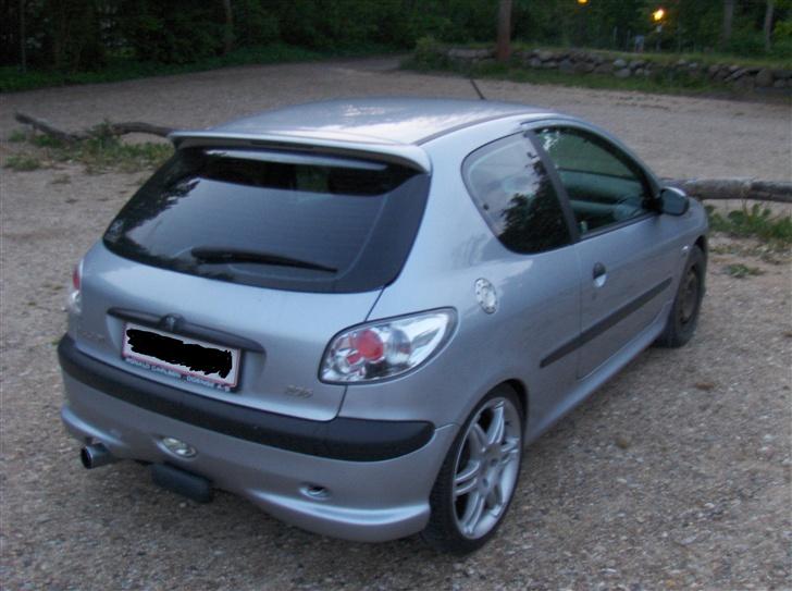 Peugeot 206 1,6 solgt billede 3