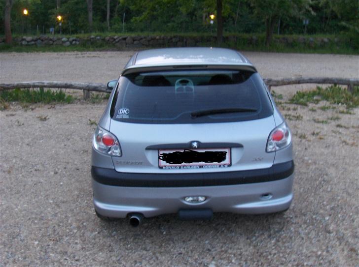 Peugeot 206 1,6 solgt billede 4