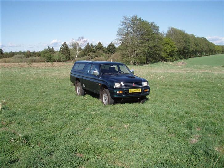 Mitsubishi L200 Club-Cab billede 1