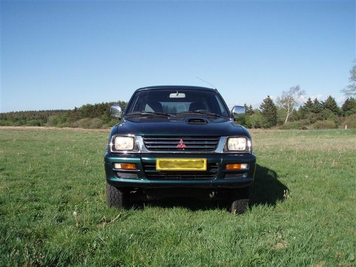 Mitsubishi L200 Club-Cab billede 3