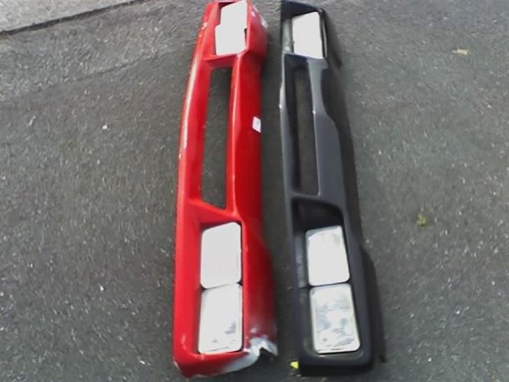 Opel Manta B Væk - 2 forskællige 4kantlygte fronter (rød mattig) (sort ?) billede 15