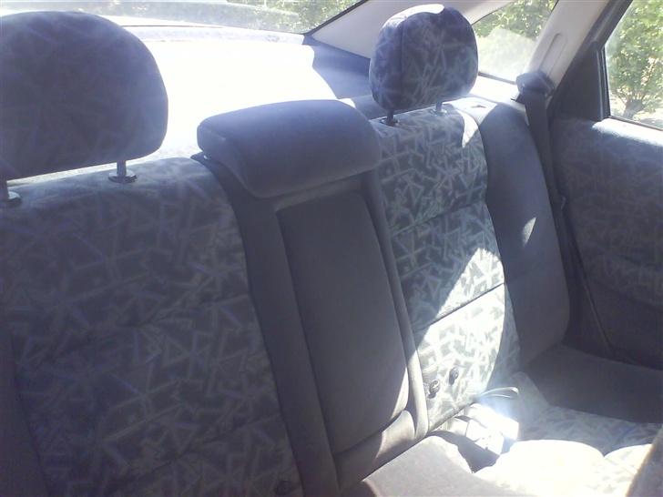 Opel Vectra B *SOLGT* - bagsæde, standart - men ganske velholdt billede 8