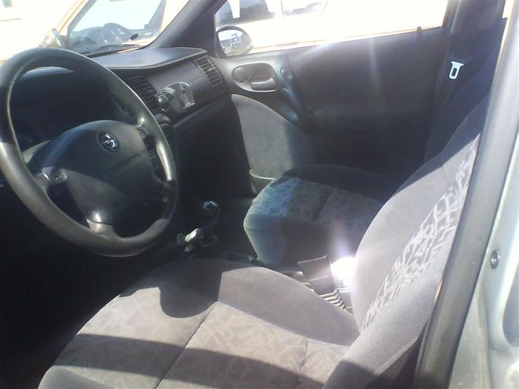 Opel Vectra B *SOLGT* - der er ingen huller i kabinen..  billede 15