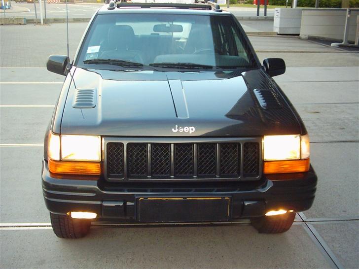 Jeep  Grand Cherokee lx 5,9 (SOLGT) billede 4