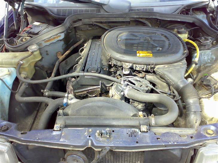 Mercedes Benz 2.0 8v (solgt) billede 6