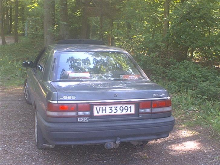 Mazda 626 SOLGT billede 2