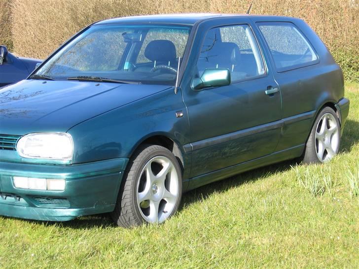 VW Golf 3 ( Solgt ) - Det er de OZ fælg.. billede 2