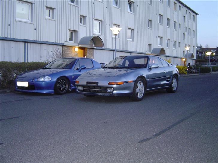 Toyota MR2  GT-S  billede 2