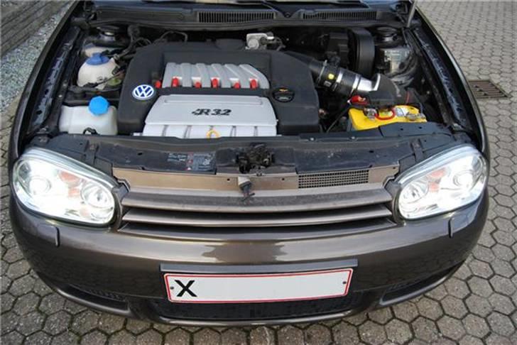 VW Golf 4 R32 V6 *Solgt* billede 18