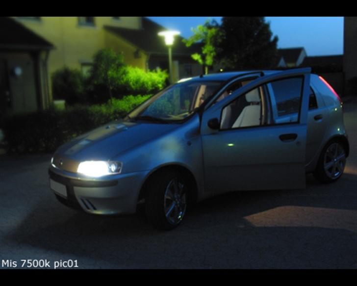 Fiat PUNTO SX 1.2 8V 5 Dørs  - 7500k nærlys billede 17