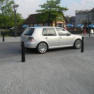 VW Golf 1.8 20V (Solgt)