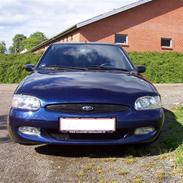 Ford Escort 1,8    16v