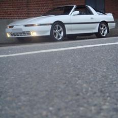 Toyota supra 3,0i turbo targa *skadet*