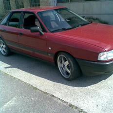 Audi 80