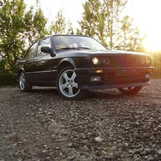 BMW 320i Solgt.