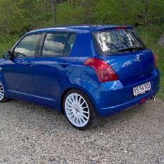 Suzuki Swift - SOLGT