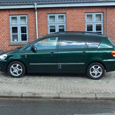 Toyota avansis verso sportsvan