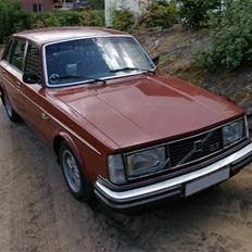 Volvo 244 GLE - SOLGT!