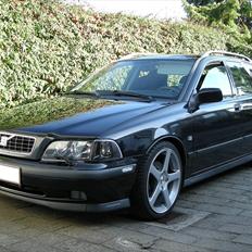 Volvo v40 t4"SOLGT"