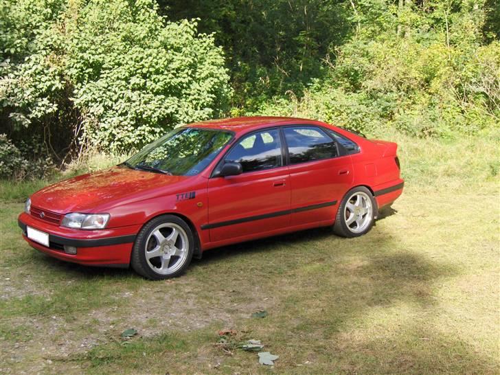 Toyota Carina E GTi *Red Devil* billede 1