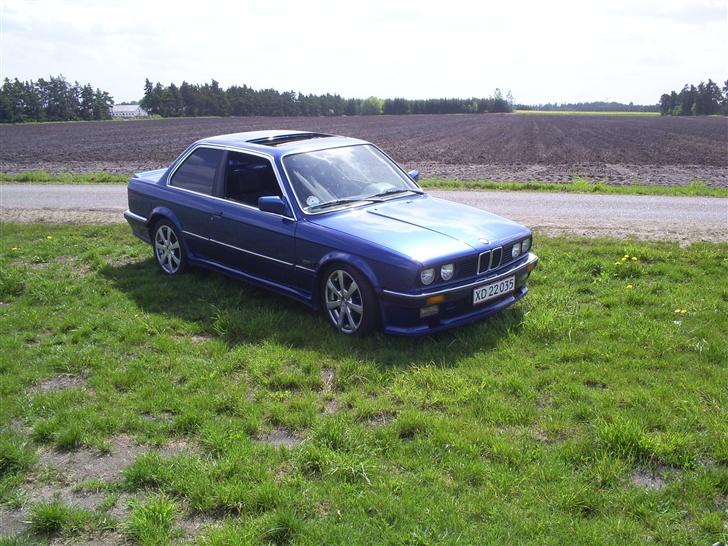 BMW 320 i e30   SOLGT billede 9