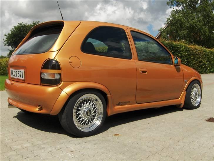 Opel corsa b i flash nr 02 08 - nyt billede med bbs rs 001. billede 2