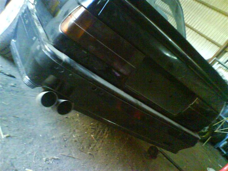 BMW e30 325i projekt SOLGT billede 3