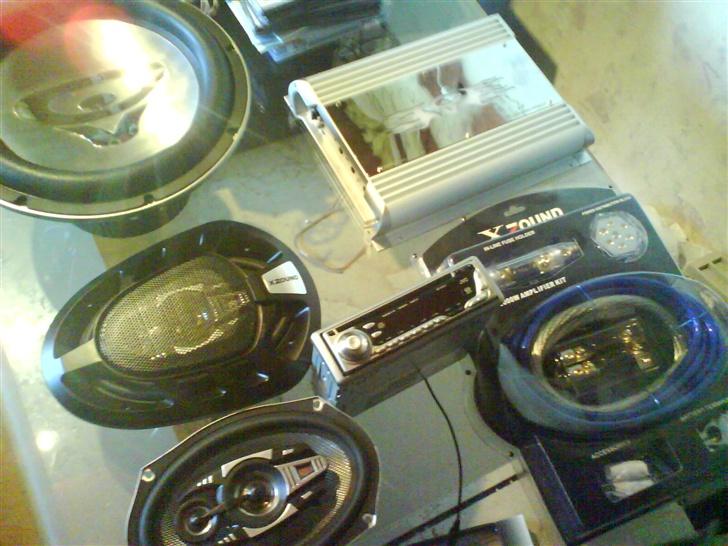 BMW e30 325i projekt SOLGT billede 13