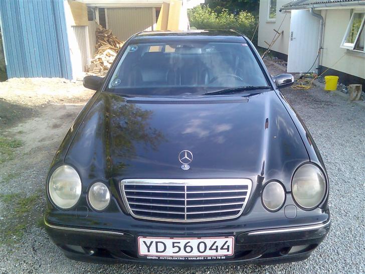 Mercedes Benz 210 E320 SOLGT billede 6
