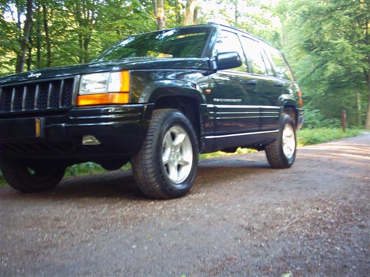 Jeep  Grand Cherokee lx 5,9 (SOLGT) billede 18