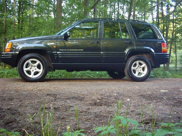 Jeep  Grand Cherokee lx 5,9 (SOLGT) billede 19