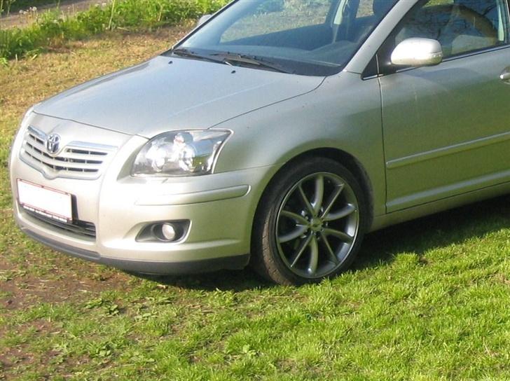 Toyota avensis  billede 2