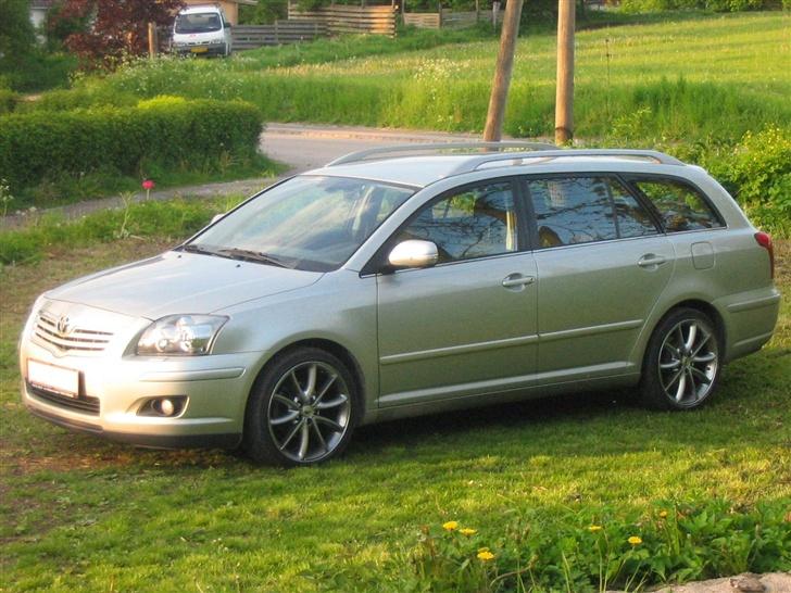 Toyota avensis  billede 3