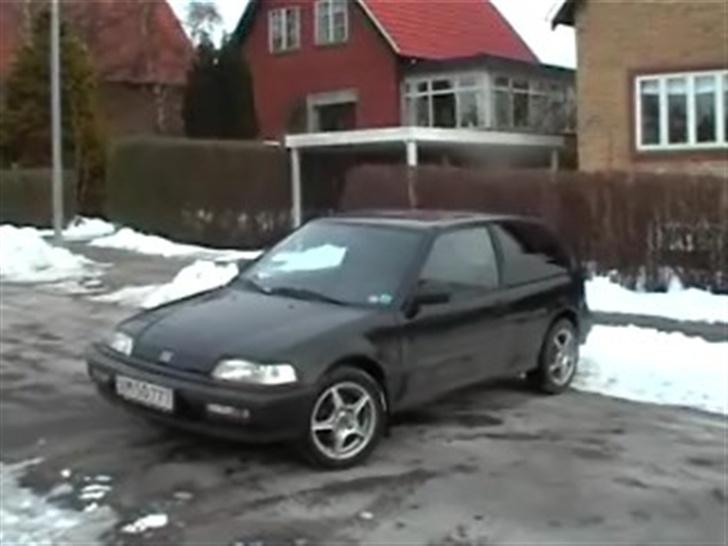 Mazda 323c "DØD" DRUKNET billede 13