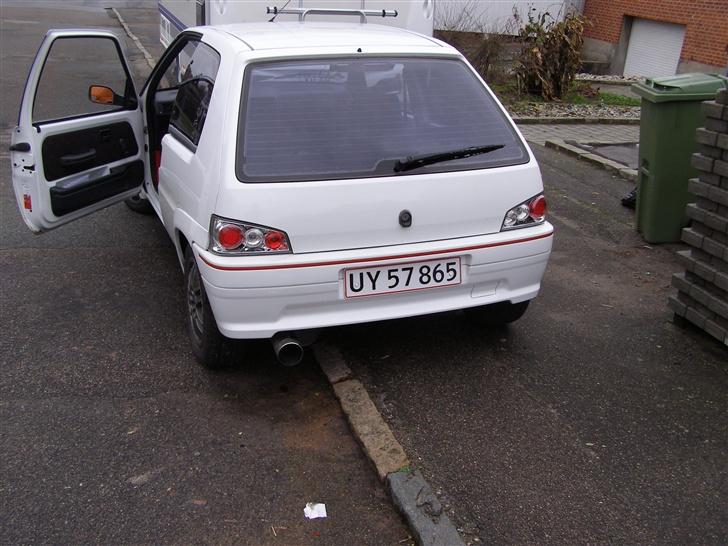 Mazda 323c "DØD" DRUKNET billede 18