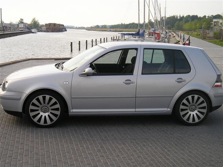 VW Golf 1.8 20V (Solgt) billede 4