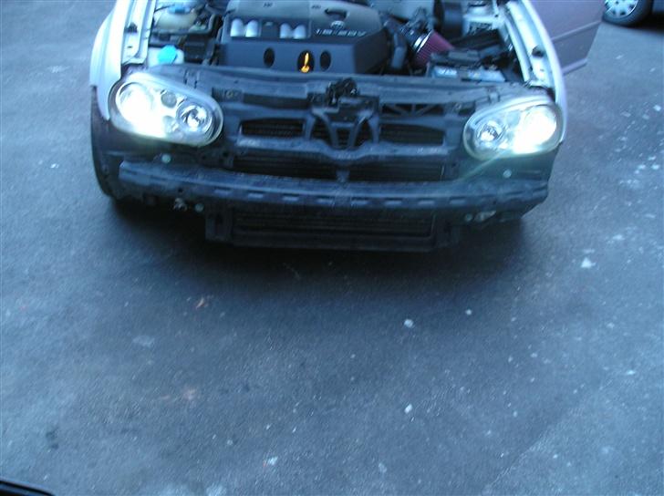 VW Golf 1.8 20V (Solgt) - Udskiftning af forlyger..Hmm billede 13