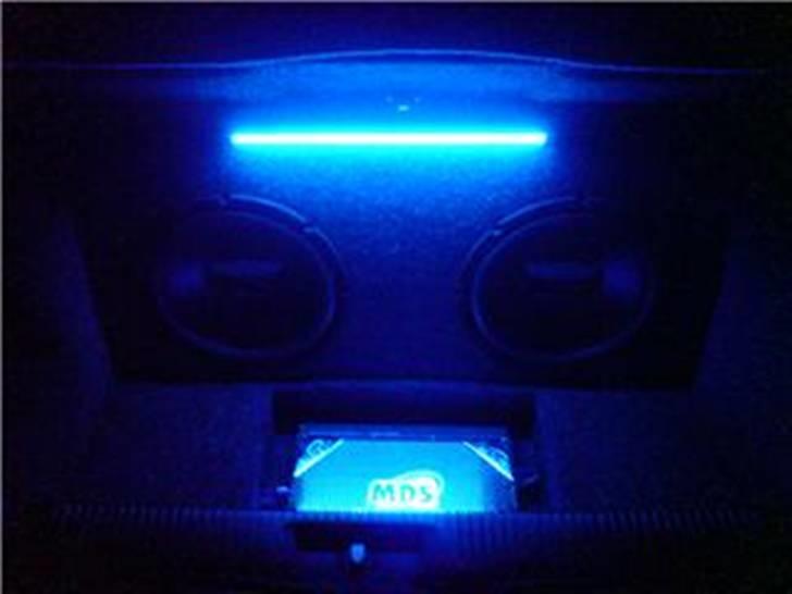 VW Polo 6n2-1,4 16V billede 16