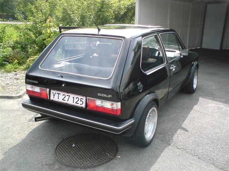 VW GOLF 1 GTI solgt billede 9