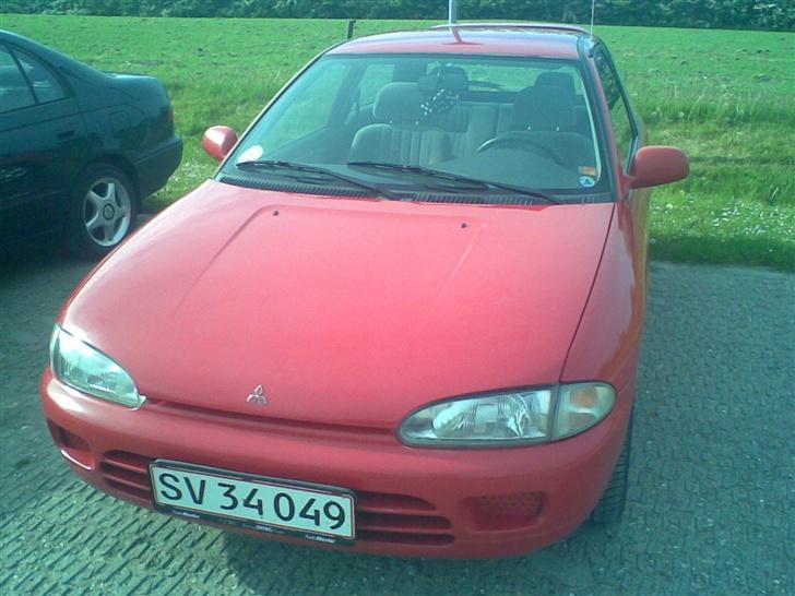 Mitsubishi Colt GLXi Mirage - Det er så min "Frida" billede 1