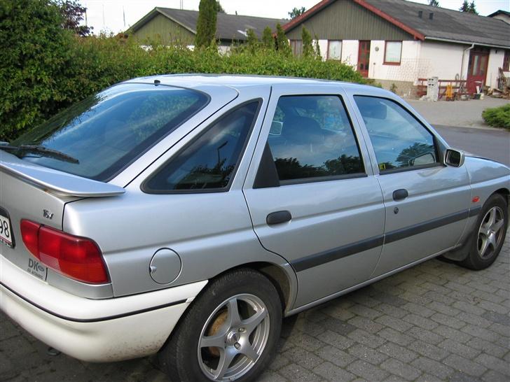 Ford Escort Monaco-SOLGT&DØD billede 11