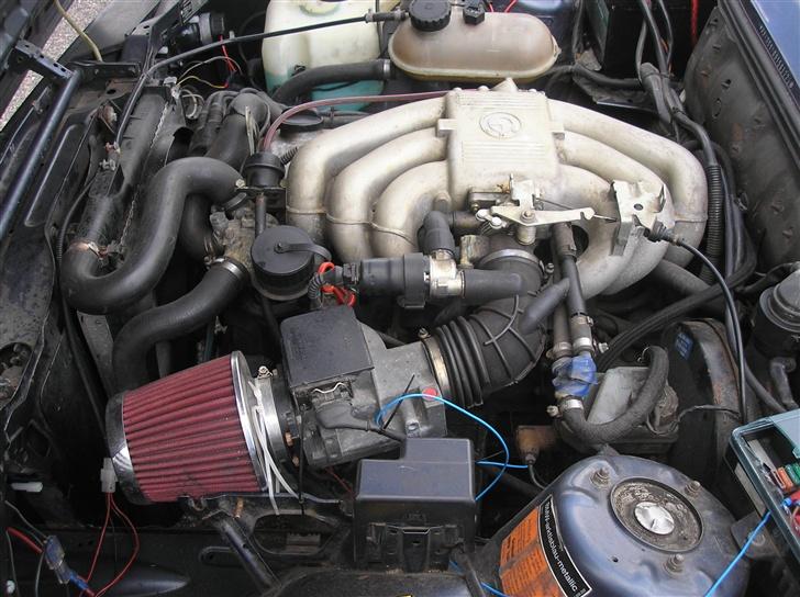 BMW 320 i SOLGT billede 4